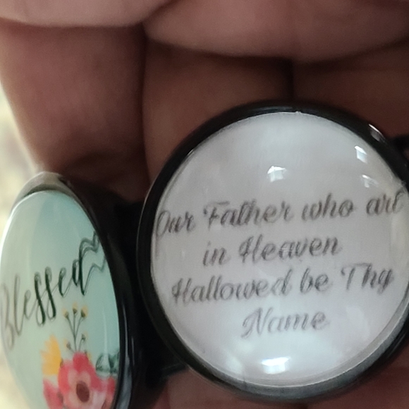 The Lord's Prayer stretch charmed bracelet - Picture 3 of 5